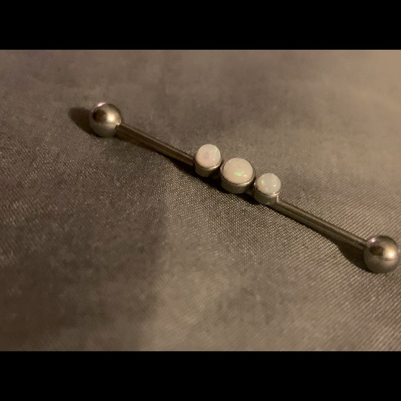 Iridescent Industrial earring for cartilage - Picture 2 of 4